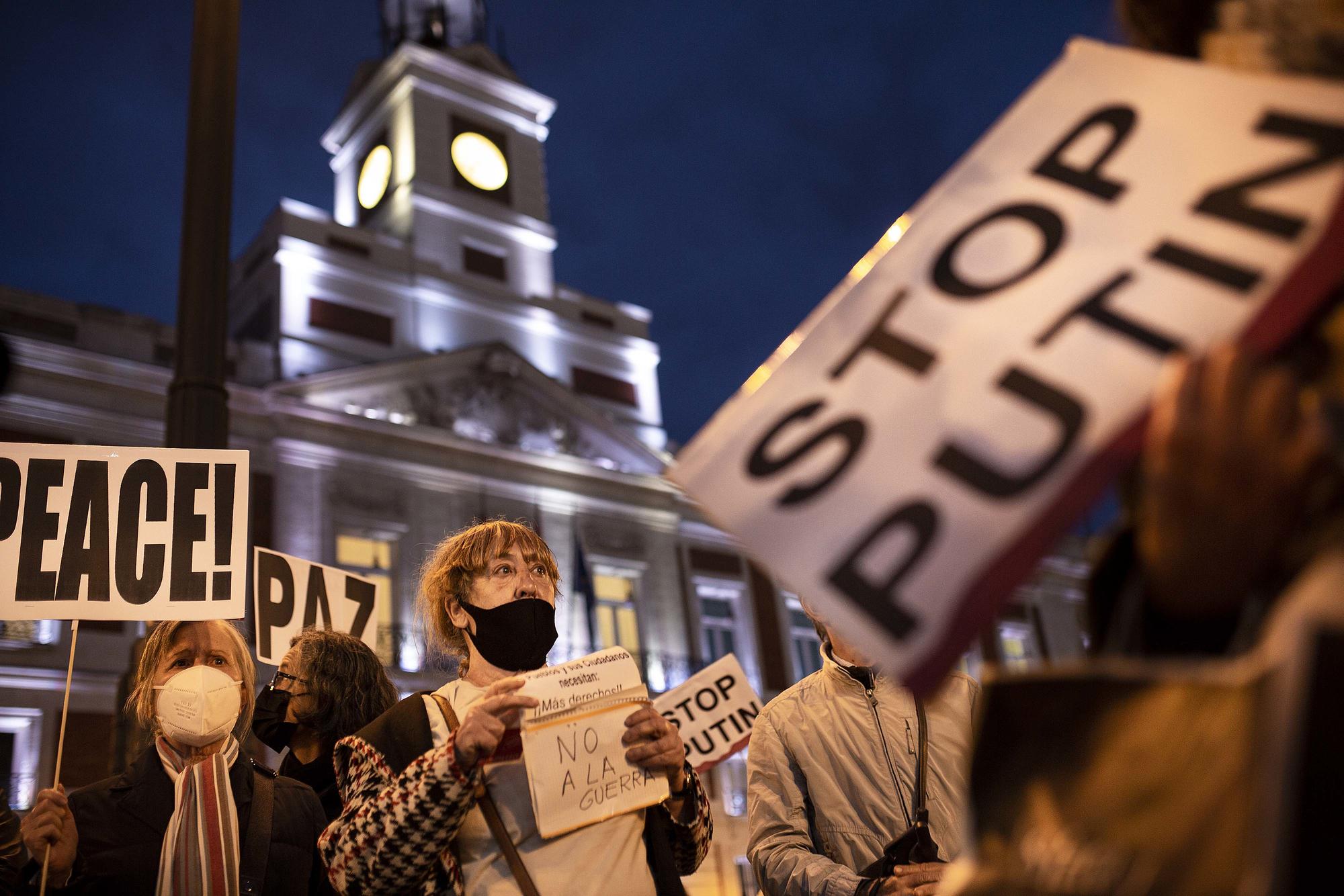 Concentración no a la guerra  Ucrania - 1
